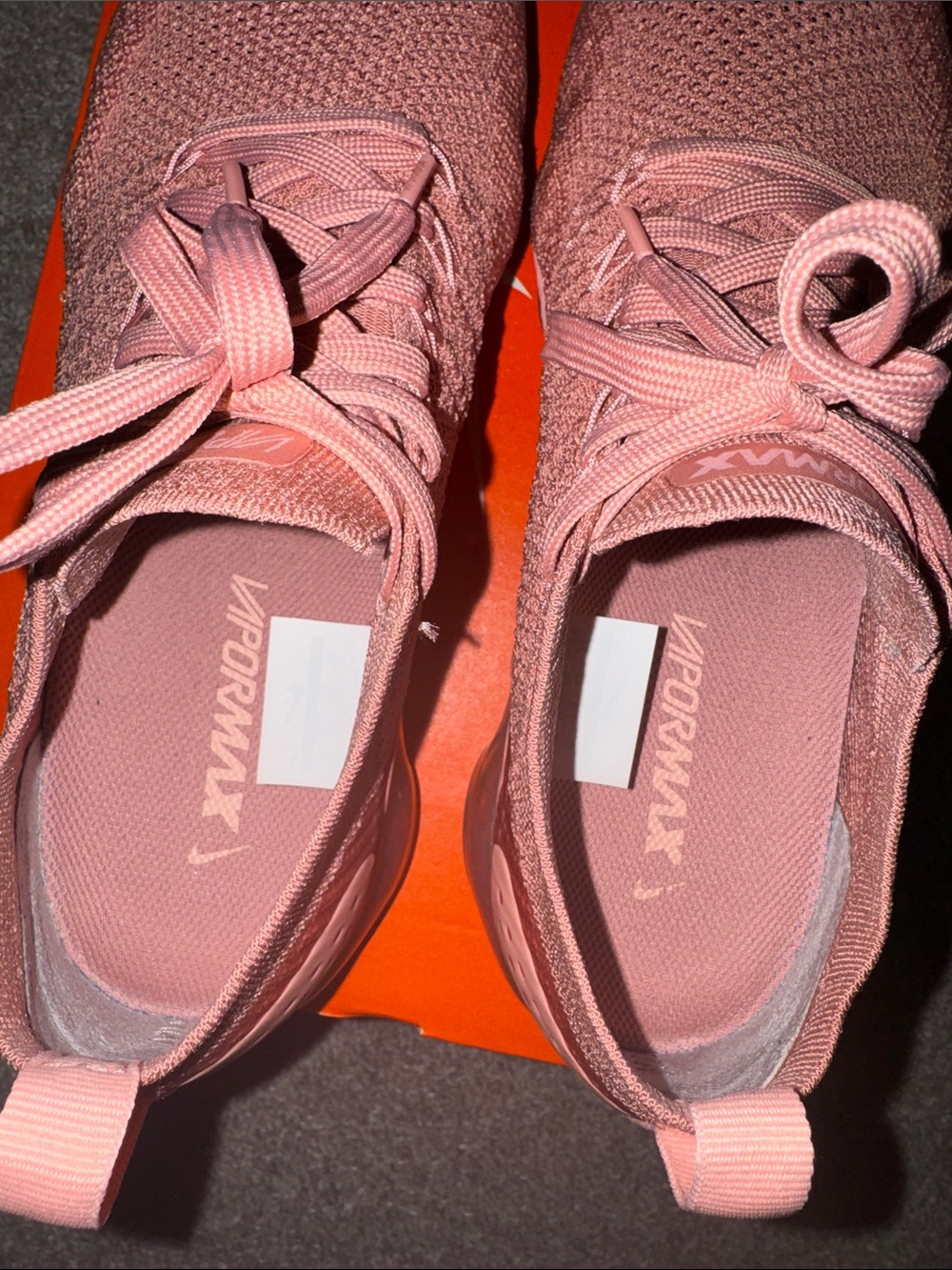 100% Authentic Nike Vapormax in Rust Pink - Picture 6 of 7